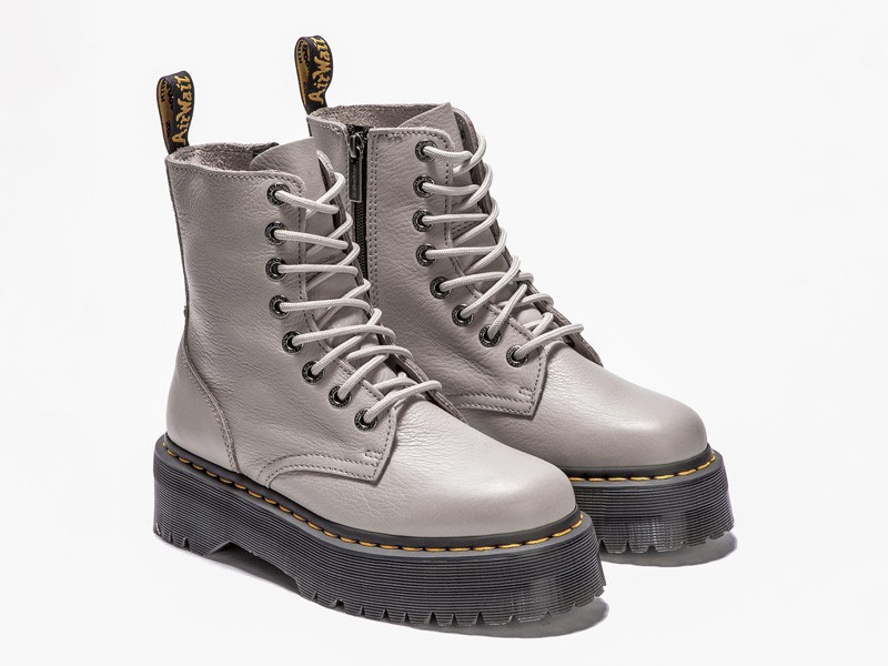 Botinetas bajas acordonadas