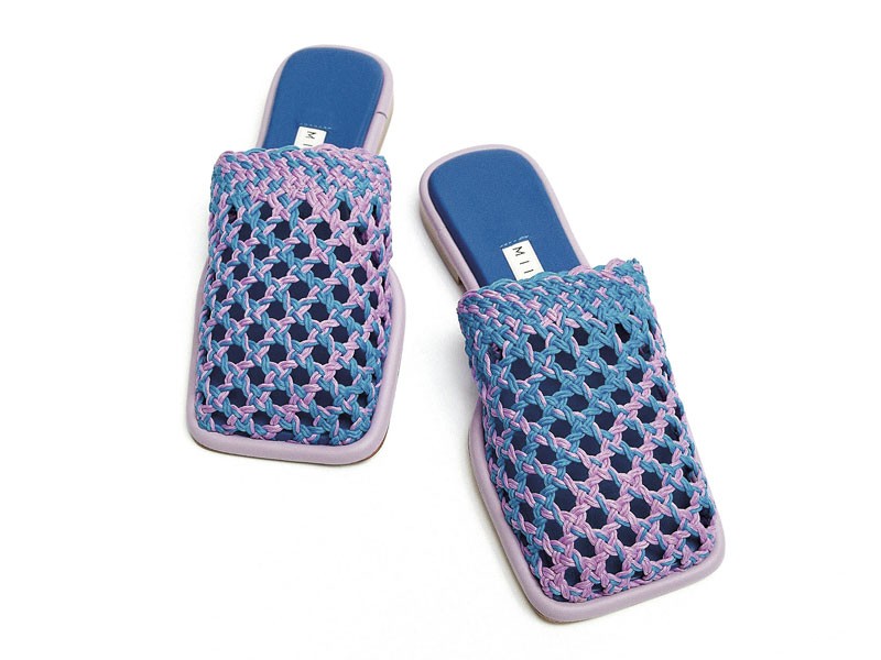 Flat Mules