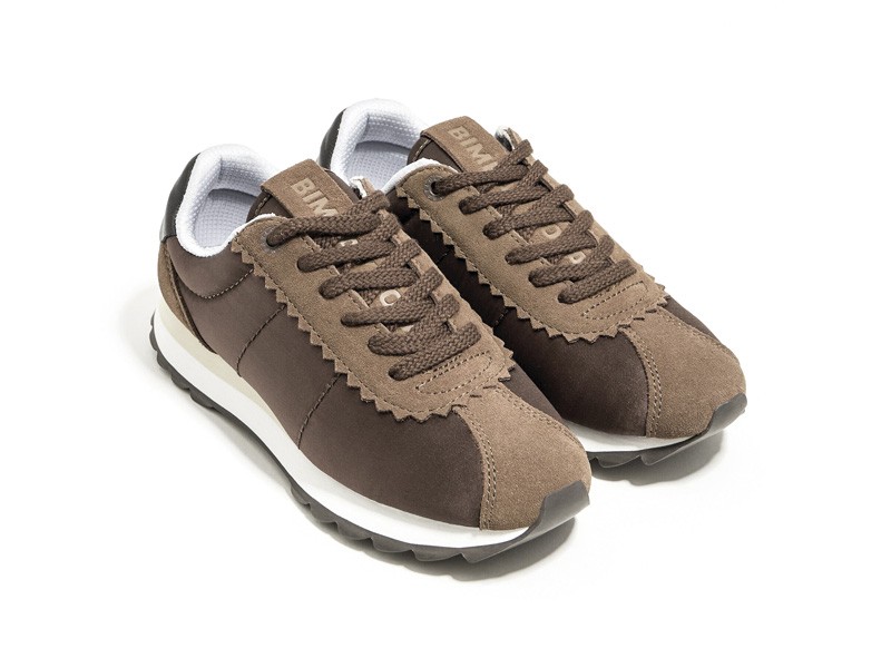 COLOR CHOCOLATE MUJER TENDENCIAS OTOÑO INVIENRO 2026 SERMA 156252BZ1318_10600_D_4.jpg El color chocolate se afirma como tendencia cromática en calzado