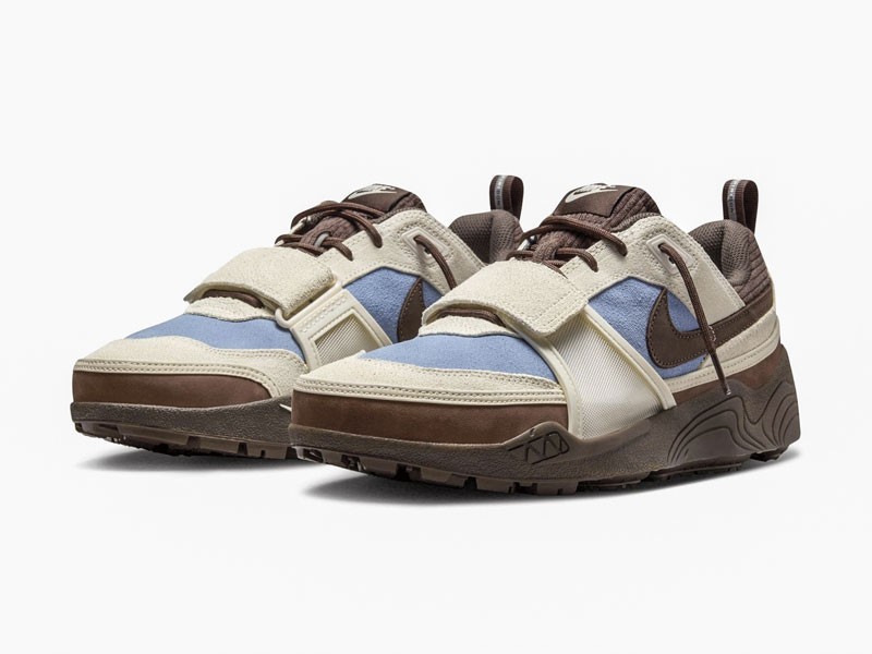 Urban sports sneakers: retro sport