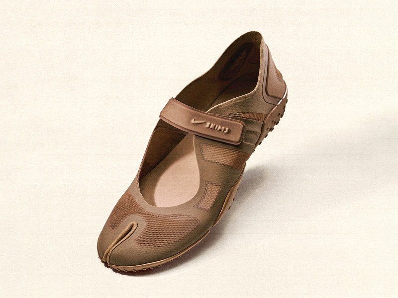 TENDENCIAS CALZADO NIKE SKIMS Rift KIM KARDASHIAN SERMA FOTO-3.jpg NIKE insiste con Las SKIMS Rift de dedos separados. ¿Funcionarán?