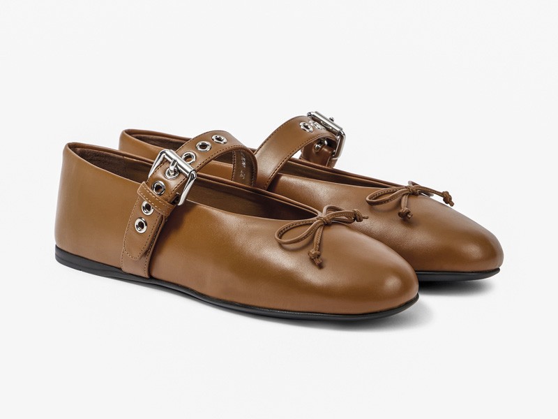 Leather ballerina flats with straps and toe variations