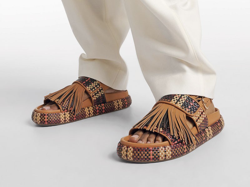 Sandalias Bajas: Confort elegante