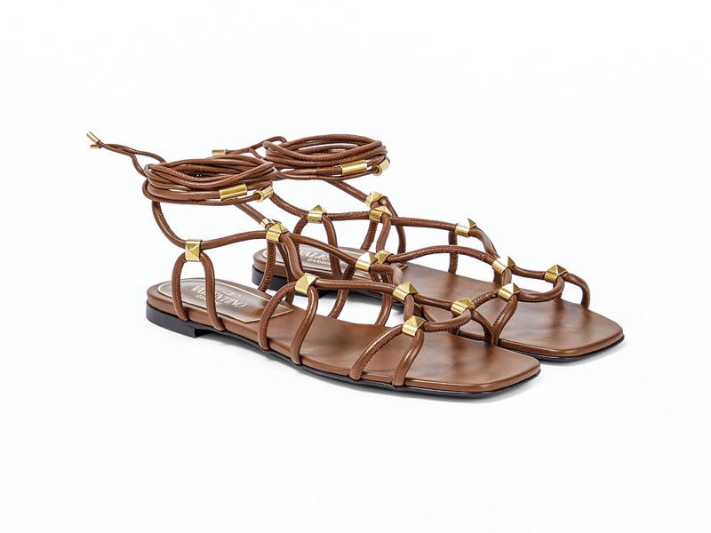 Thin strap sandals