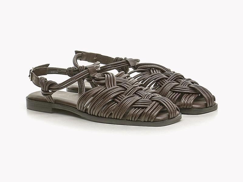 Fisherman sandals update textures, color and straps