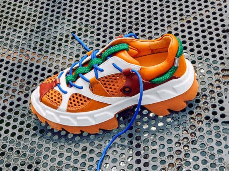 TENDENDIA SNEAKERS 4CCCCEES MODA CALZADO ZAPATILLAS 2024 2025 FOTO-5 (7).jpg 4CCCCEES: ¡La marca que rompe todos los moldes!