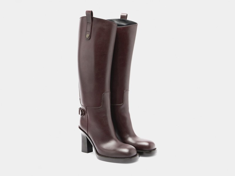High boots in black and brown with texture focus