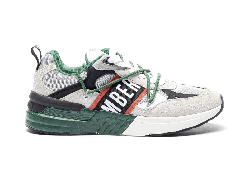 Urban sports sneakers