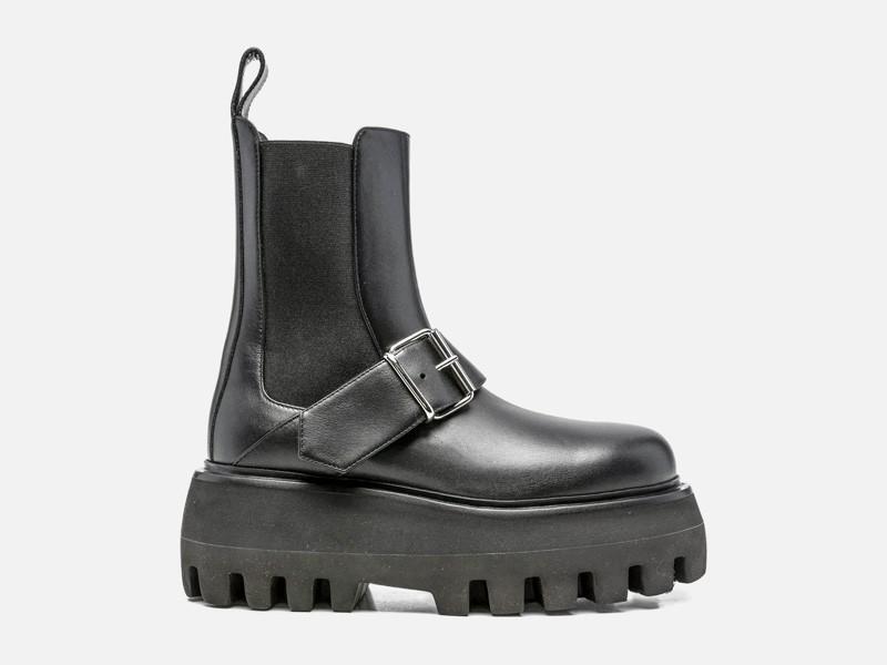 BOTAS BOTINETAS ALTAS LISAS MUJER TENDENCIA OTOÑO INVIERNO 2026 CALZADO SERMA156 31867844_61561982_2048.jpg High-ankle booties with platforms and clean lines