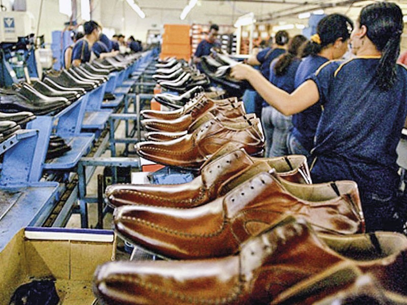 Ante la inestabilidad de las políticas arancelarias, las entidades sectoriales recomiendan la diversificación de mercados.