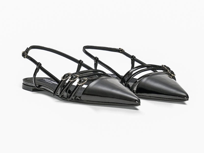 Flat slingback shoes