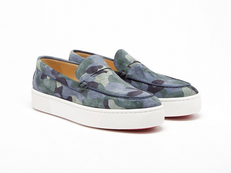 Sporty moccasins: Incorporating new technologies