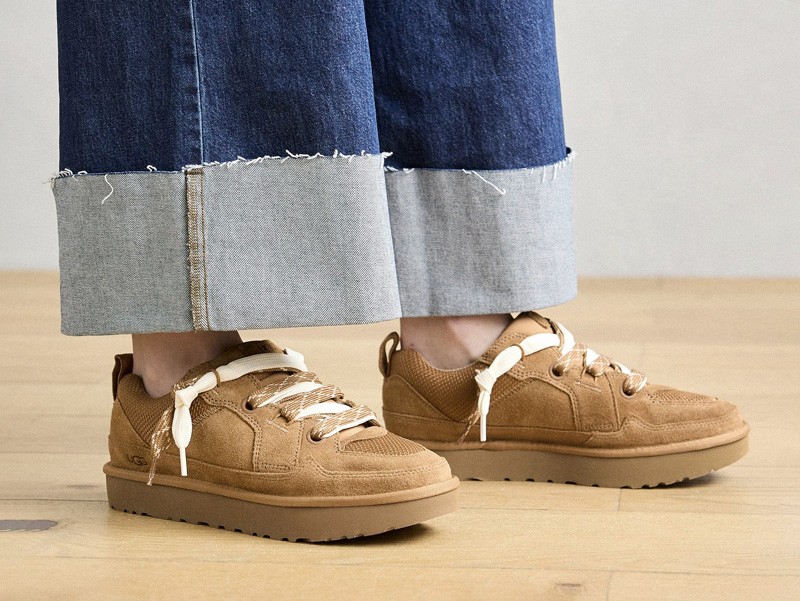 SNEAKERS RETRO FUTSAL MUJER TENDENCIA OTOÑO INVIERNO 2026 CALZADO SERMA156 3446002f944f44c192bb80a27e374c2e.jpg Calzado skater con suelas vulcanizadas y perfiles bajos