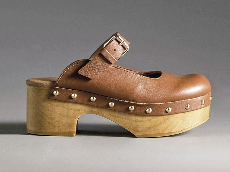Clogs