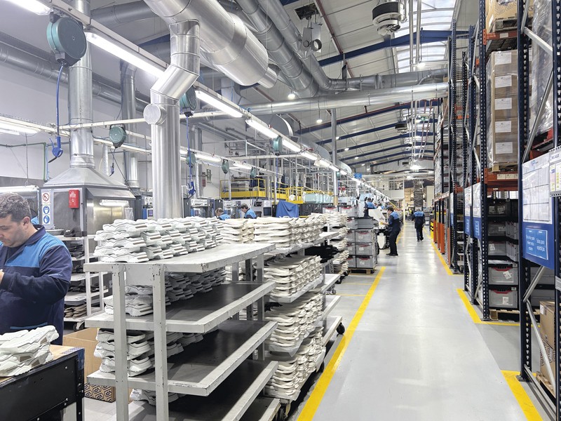 Portugal es el décimo mayor exportador de calzados del mundo. El 90% de su producción es exportada a 170 países. Portugal consolida su liderazgo en el mercado internacional