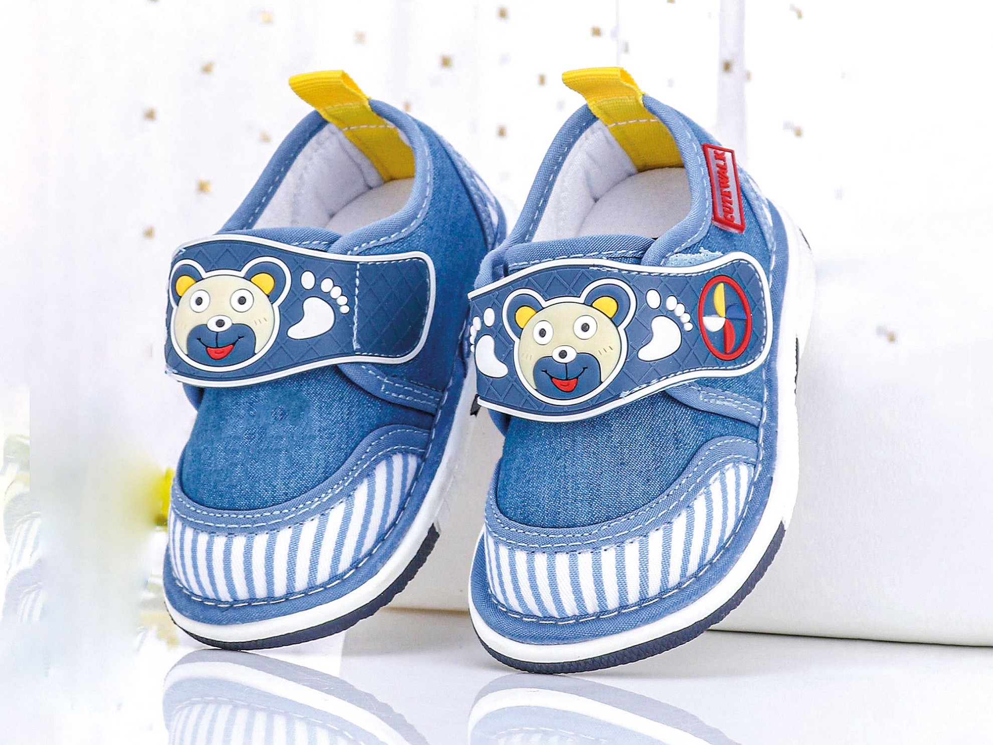 Closed children's shoes: comfortable and fun