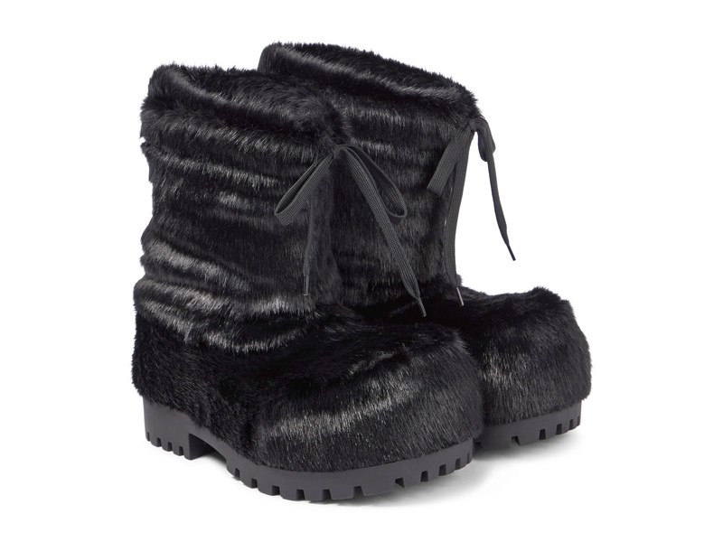 FURS AND HIDES: Among the favorites for winter footwear