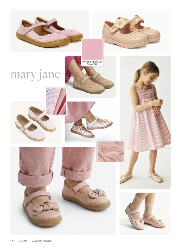 Mary jane infantiles realzan tiras y ornamentos en rosa suave