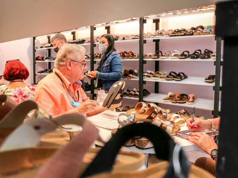 SAPICA: The Footwear, Leather and Fashion fair internationalizes trends and businesses of Mexican footwear