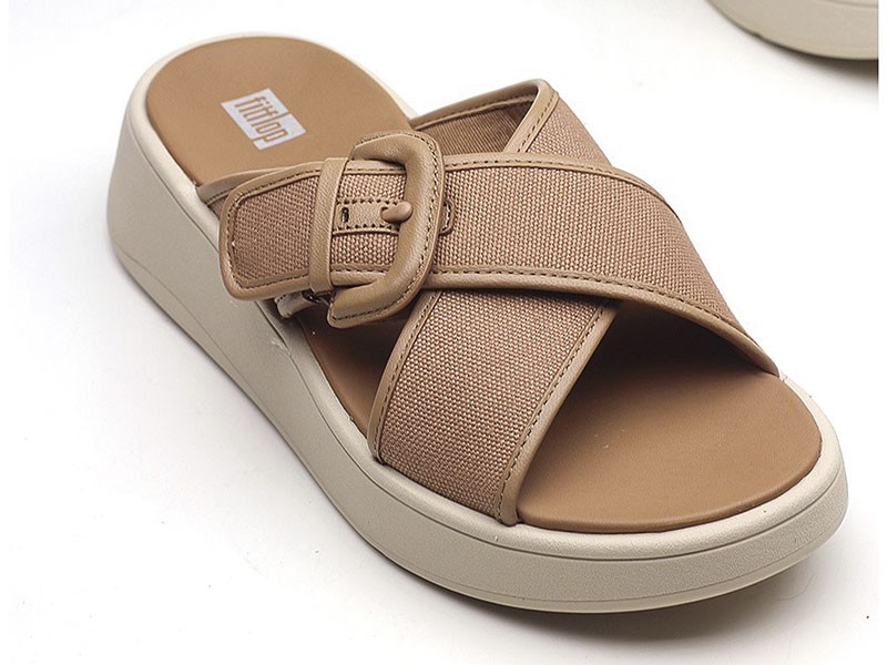 Flat Slides / Sandals