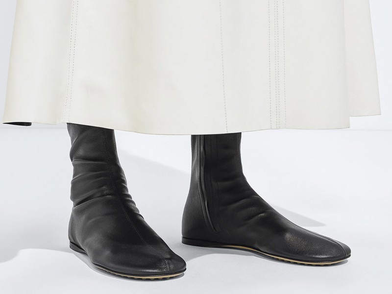 BOTAS GUANTE - GLOVE BOOTS - TENDENCIA CALZADO MARROQUINERIA BOLSOS CARTERAS OTOÑO INVIERNO 2026FOTO-2.-BOTTEGA-2.jpg WINTER TREND. What are glove boots?