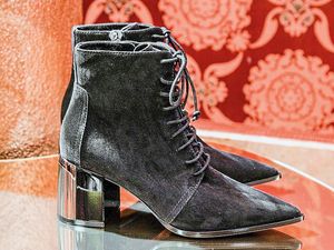 CALZADO-ZAPATO-MODA-TENDENCIA-MUJER-BOTINETAS-BOTAS-SHOES-FOOTWEAR-FASHION-TRENDS-WOMAN-BOOTS-OQ21zUGljdHVyZTtpbWFnZTsxMDMzNzE3O2RlZmF1bHQ=__R15BTRANSP___ed364e59.jpg