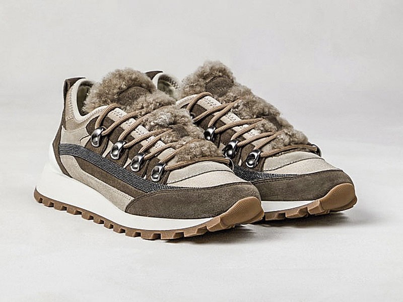 Urban sports sneakers