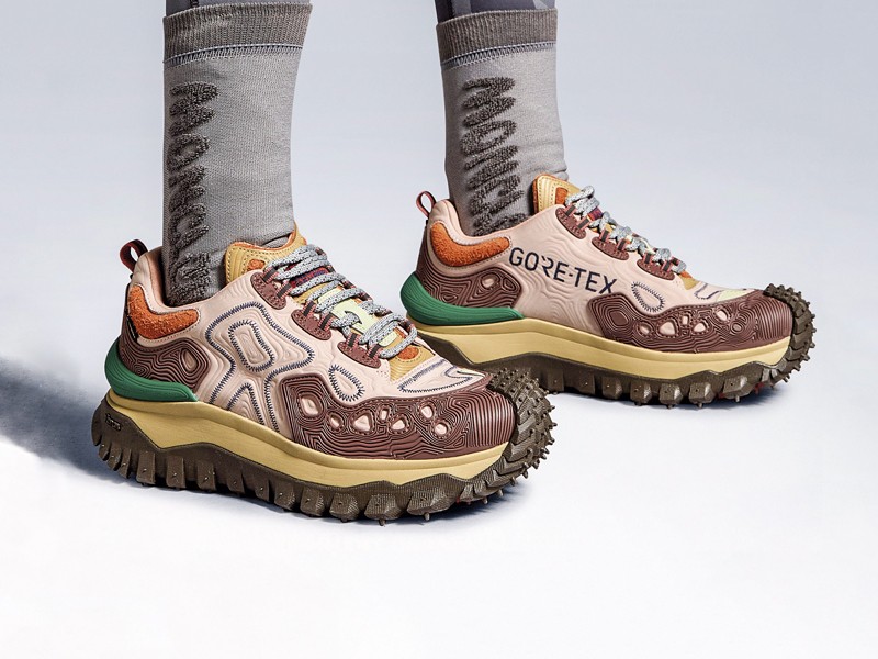 Chunky sneakers: With a high fashion content