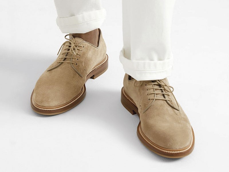 Lace-up casual shoes