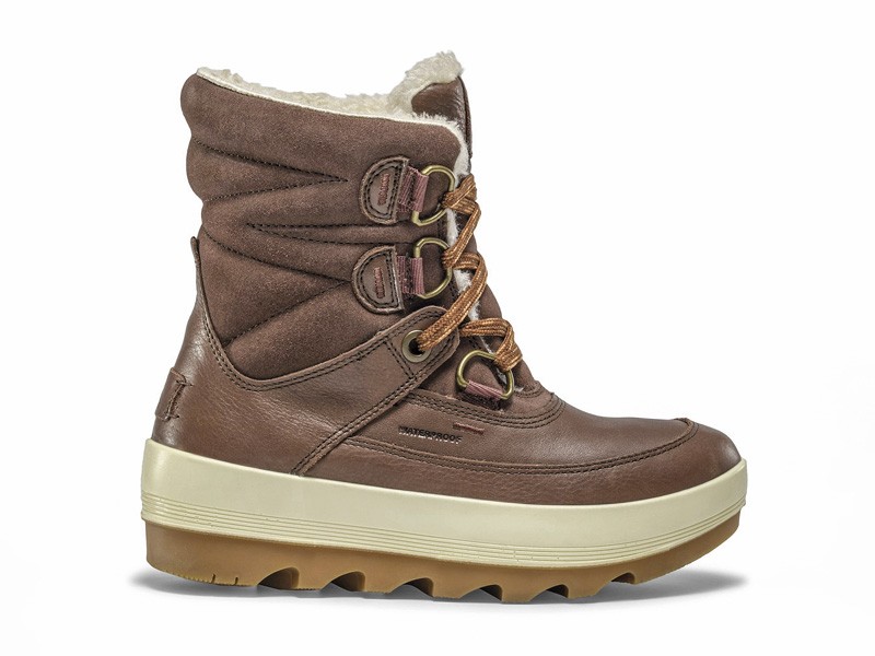Botas outdoor con ADN trekking para ciudad