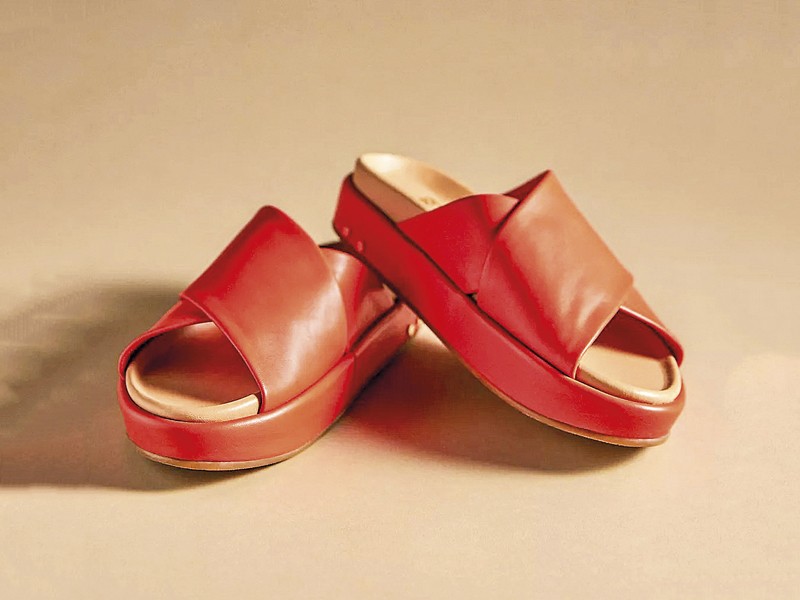 Chanclas / Sandalias bajas