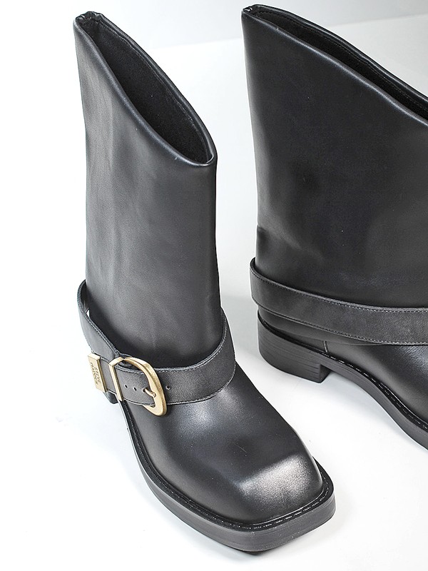 UNIQUE! STEVE MADDEN’s biker boots