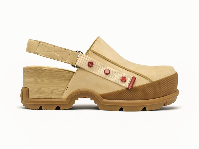 Clogs