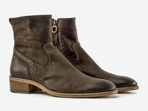 CALZADO-ZAPATO-HOMBRE-BOTINETA-LISA-BOOTS-FOOTWEAR-SHOES-SERMA-cyd-bdandolero-caffe-fiorentini.jpg