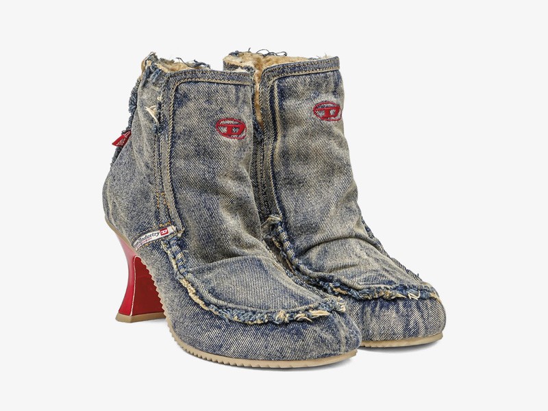 Botinetas altas con plataforma y cierres limpios