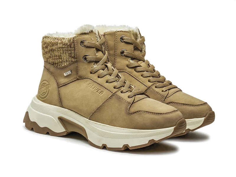 Flat lace-up booties