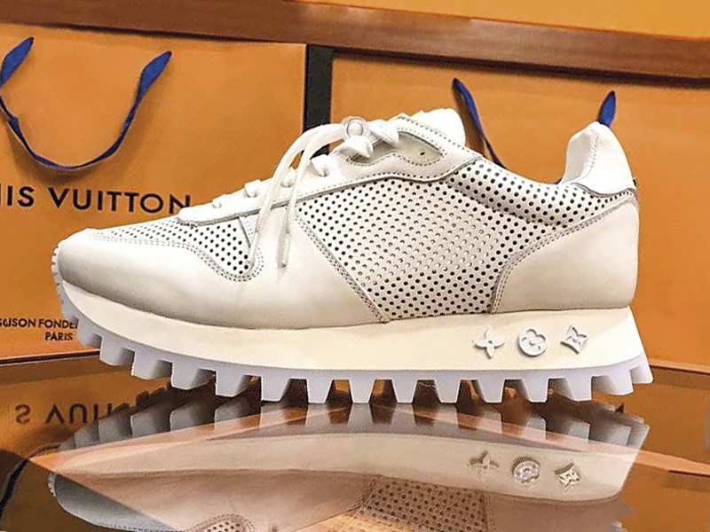 Fashion sneakers