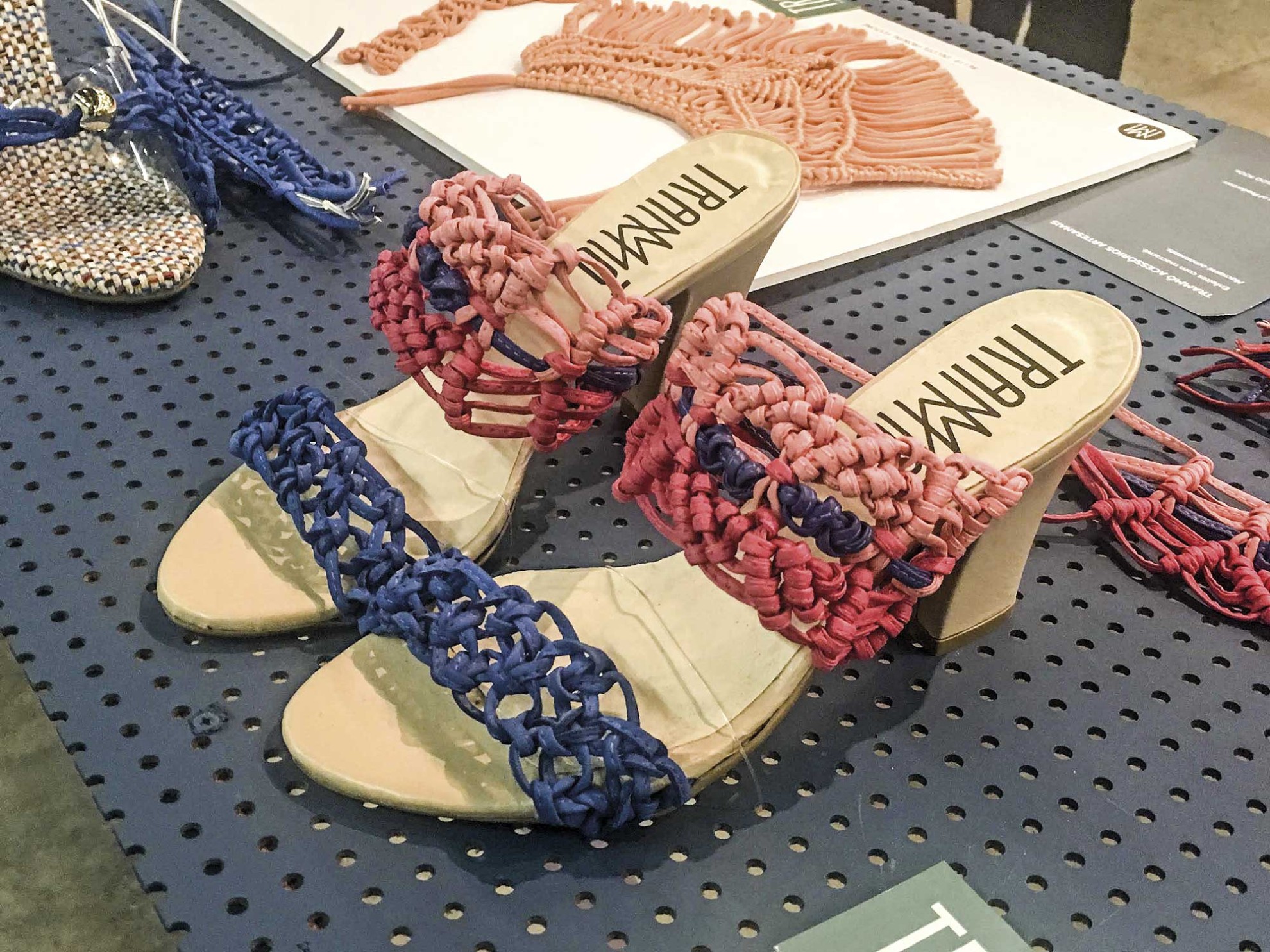 Entre los materiales y componentes expuestos, diseñadores y fabricantes podrán conocer los conceptos que regirán la moda futura.