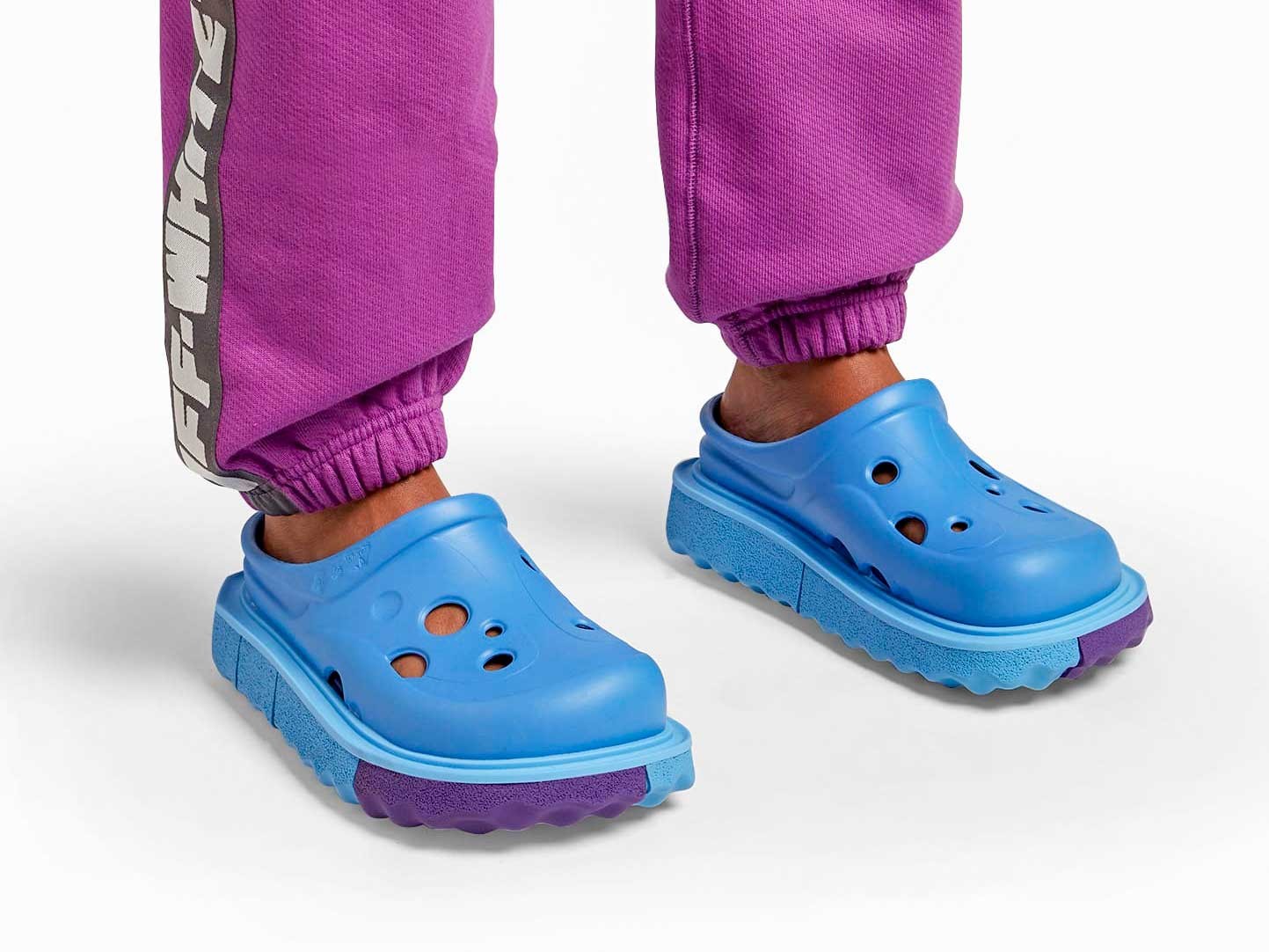 The new OFF WHITE injected clogs are a hit