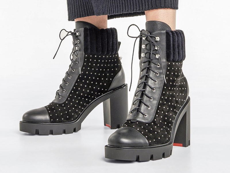 High lace-up booties