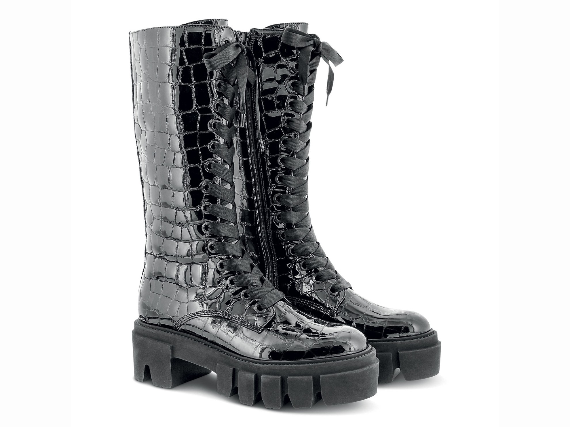 TRENDS IN BOOTS: The shafts are lengthened