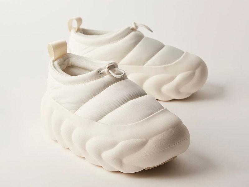 CROCS Overpuff Shorty: enhanced warmth and comfort for winter