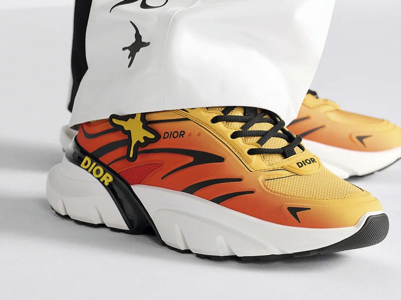Chunky sneakers
