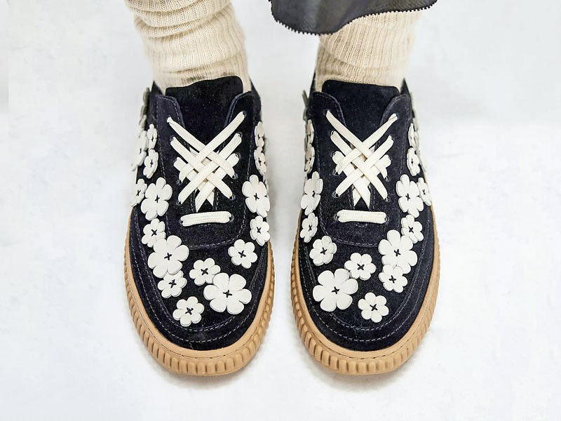Fashion sneakers