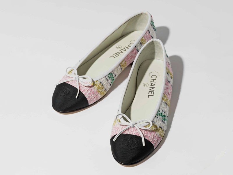 CHANEL ballerina flats: Sobriety and elegance for the upcoming summer