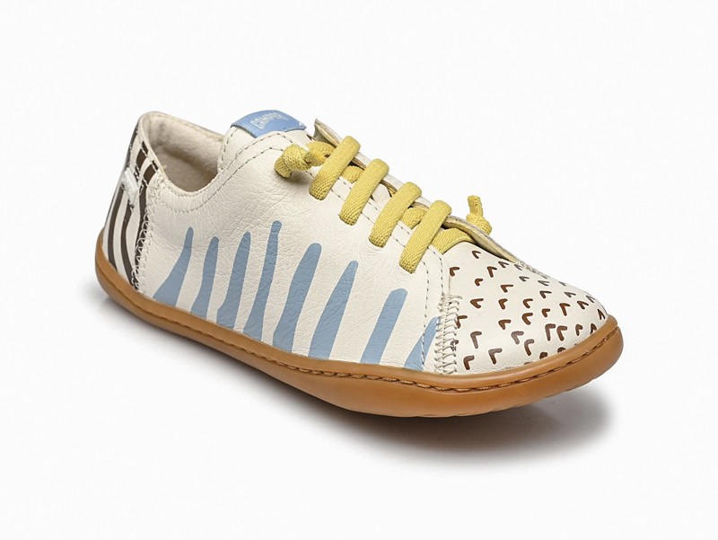 Shoes / sneakers