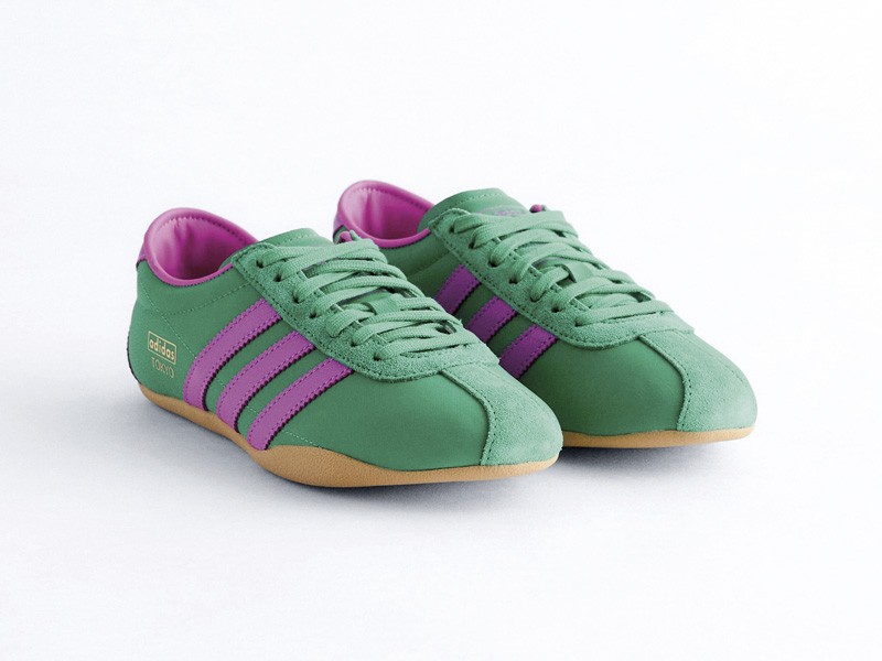 Retro futsal-inspired footwear as urban sneakers