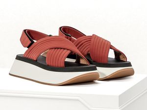 CALZADO-ZAPATO-MUJER-FLATS-PRIMAVERA-VERANO-FOOTWEAR-SHOES-WOMAN-SPRING-SUMMER-SERMA-MARNI-2.jpg