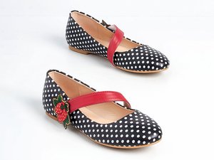 CALZADO-ZAPATO-NINOS-CERRADOniña.jpg