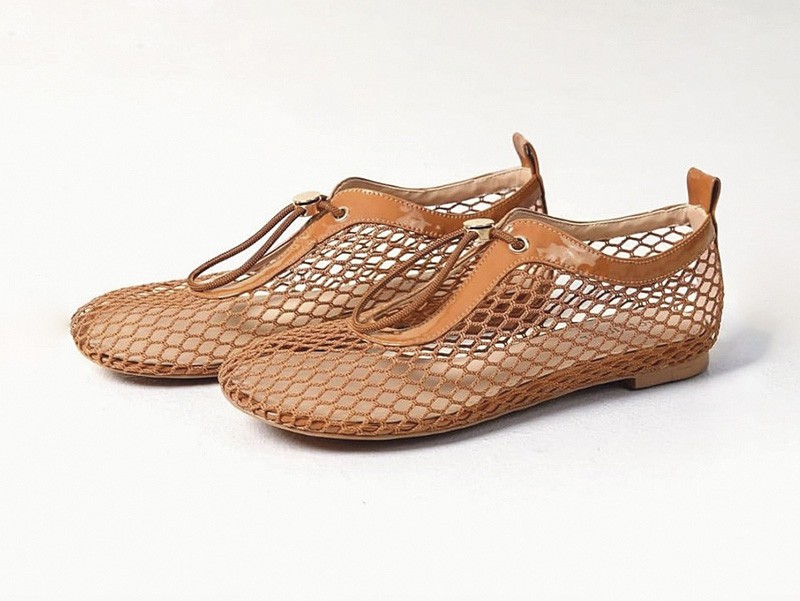 ACORDONADOS MUJER CALZADO TENDENCIA PRIMAVERA VERNAO 2026 2027 SERMA 157IMG_5309.jpg Women’s lace-ups combine openwork, toes and laces